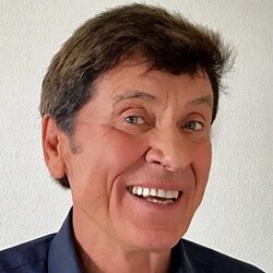 RADIO2 SOCIAL CLUB - Gianni Morandi chiama Luca e Giorgia