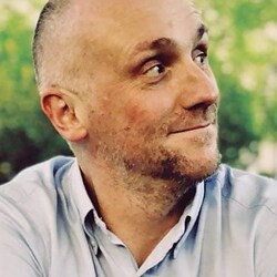 Roberto Gagnor a Caterpillar