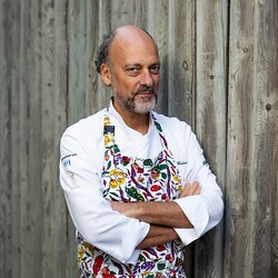 Minestrone tiepido con dadi di testola. Di Moreno Cedroni