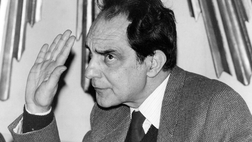 Italo Calvino raccontato da Silvio Perrella - Wikiradio - Rai Radio 3 - RaiPlay Radio